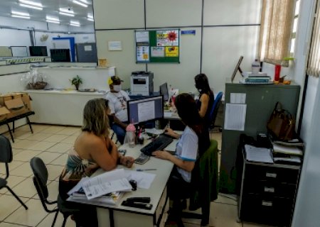 Sala do Empreendedor em São Gabriel do Oeste orienta sobre declaração anual de MEI