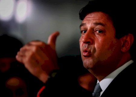 Mandetta aponta à CPI desprezo de Bolsonaro pela ciência, e Renan lista 'revelações graves'
