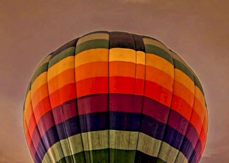 Balonismo chega a Aquidauana e muda a paisagem local