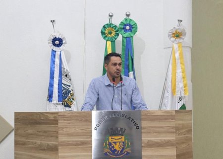 Vereador Geraldo Rolim convoca empresa responsável por obra do Hospital Municipal
