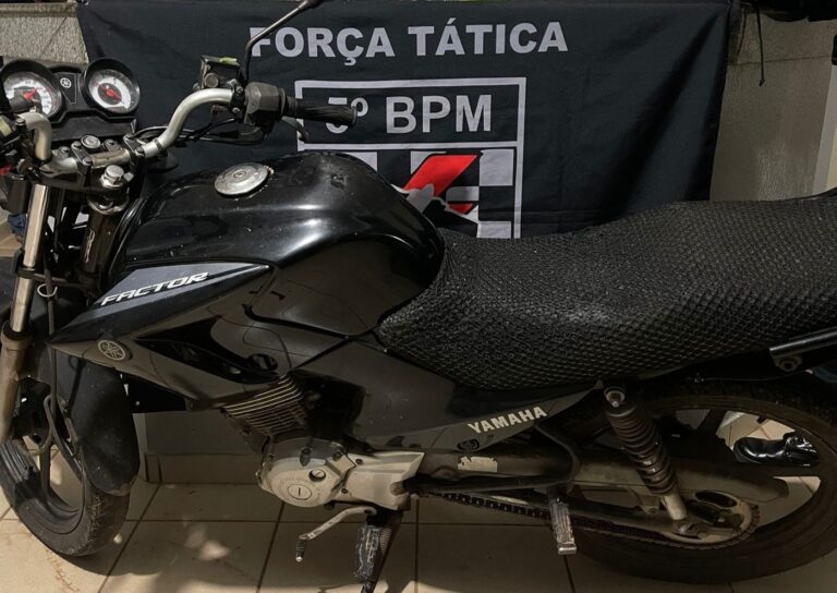 Polícia Militar e Polícia Civil recuperam motocicleta furtada em menos de 24h e prende autores em Coxim