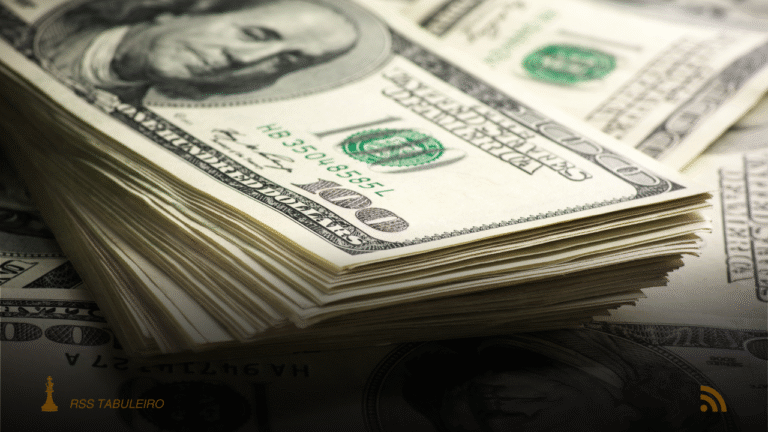 Ibovespa cai 1,84% com aversão ao risco; dólar sobe para R$ 5,40