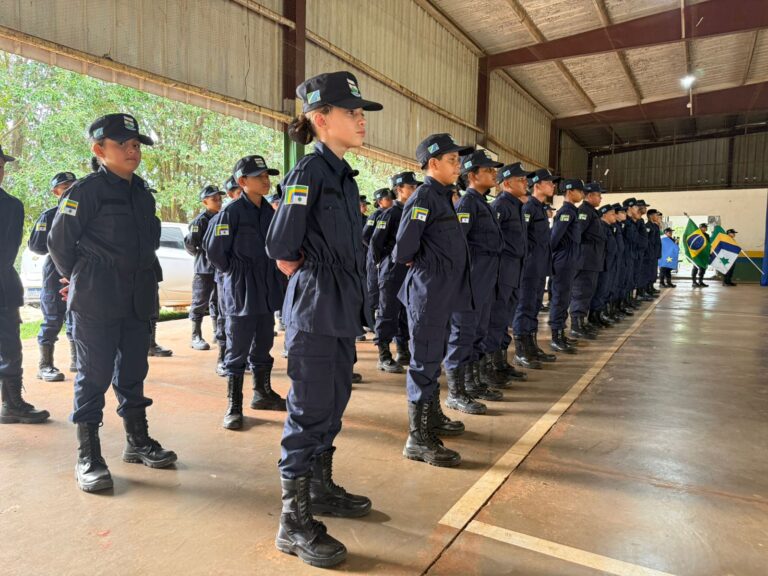 Polícia Militar e Prefeitura realizam formatura do Patrulha Mirim em Sonora