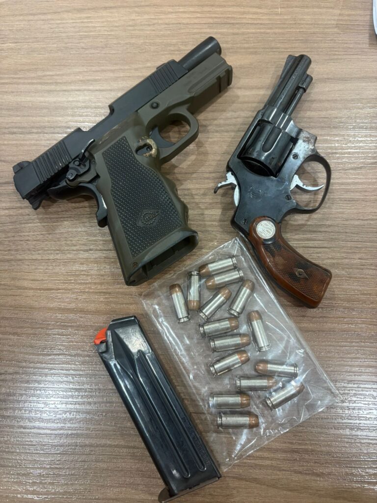 Polícia Civil apreende armas de fogo, munições e drogas em Chapadão do Sul