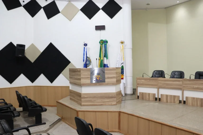 Sessão de terça-feira terá pautas voltadas à educação, saúde e infraestrutura