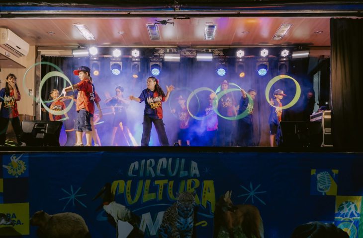 Espetáculo em Sonora abre programação que leva teatro, dança e circo a diversas cidades de MS
