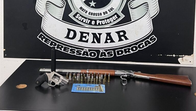 Polícia Civil intercepta veículo após fuga, apreende armas de fogo, munições e produtos de origem estrangeira em Campo Grande