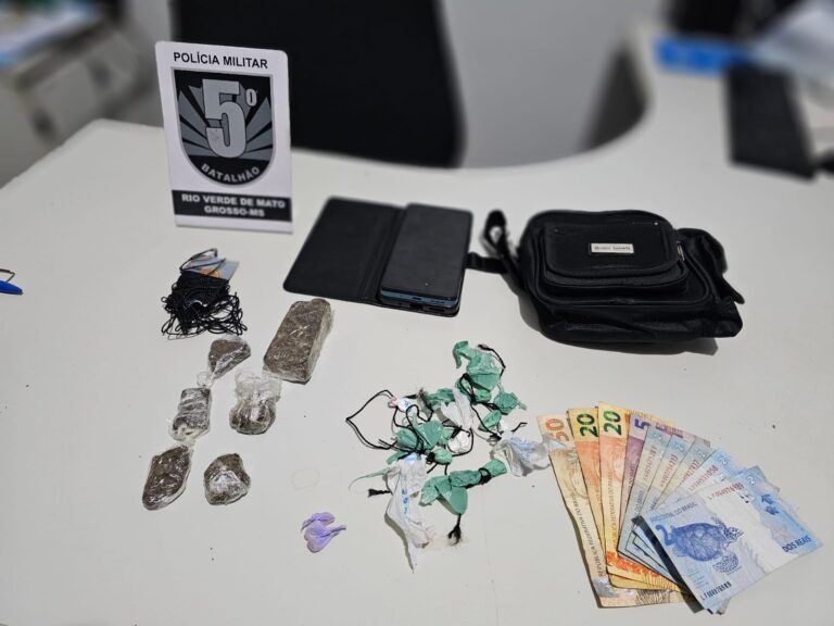 Polícia Militar desarticula ponto de tráfico de drogas e prende dois autores em Rio Verde