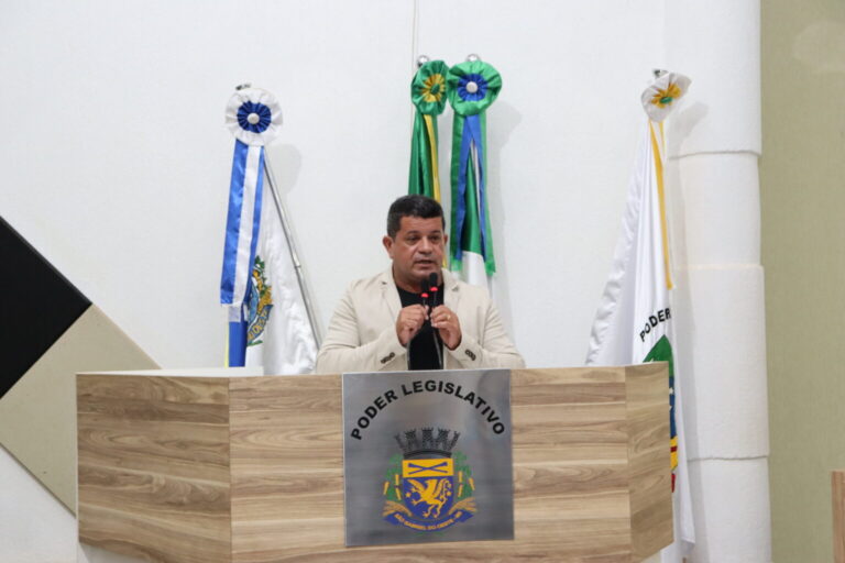 Vereador Ramão cobra e Prefeitura anuncia pagamento de valores do vale-alimentação a servidores em abril